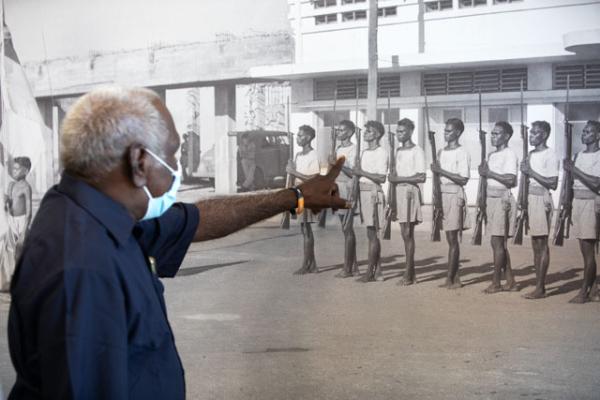 Gibson Farmer Illamorti at the opening of Tiwi Heroes.